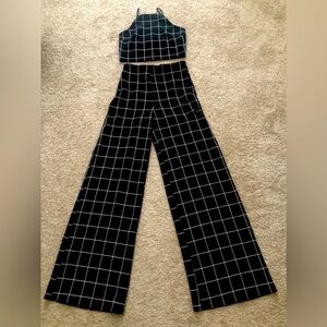 Blue Blush 2pc black and cream panel wide leg pant set .